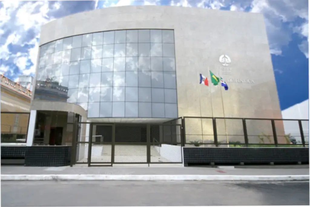 fachada do prédio do Tribunal de Justiça de Alagoas