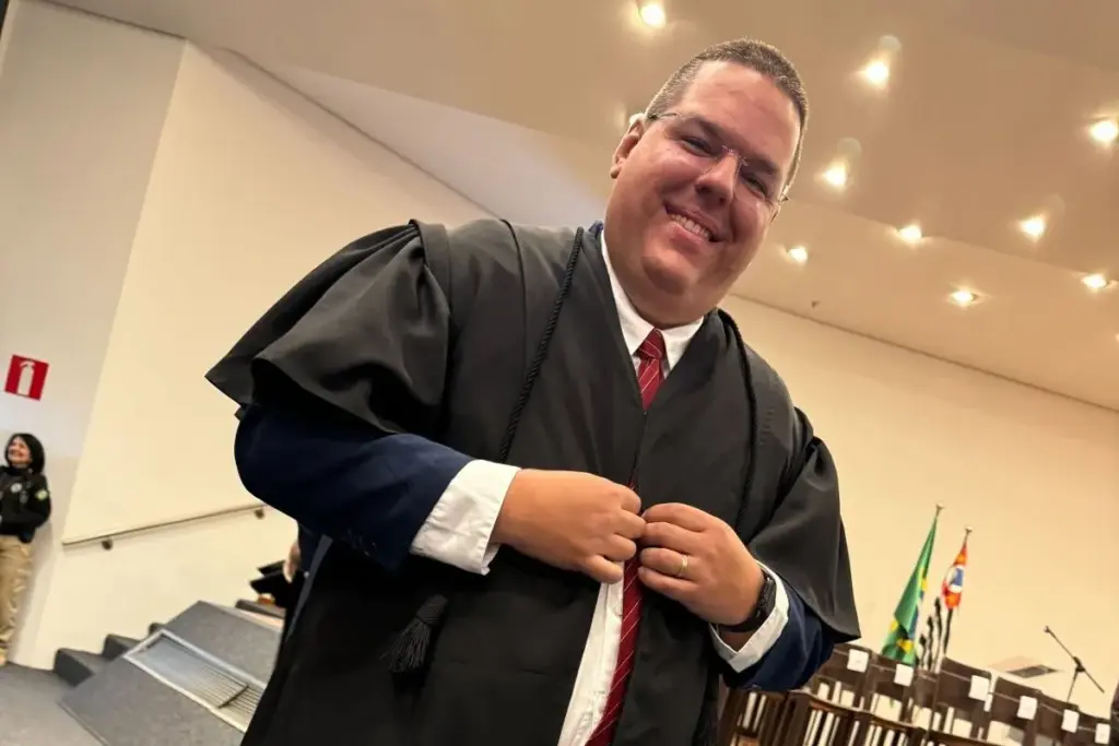 Juiz Rodrigo Rocha, do TRT