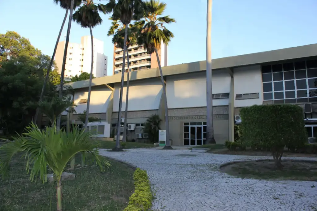 Fachada da Procuradoria-Geral do Estado do Ceará (PGE CE)