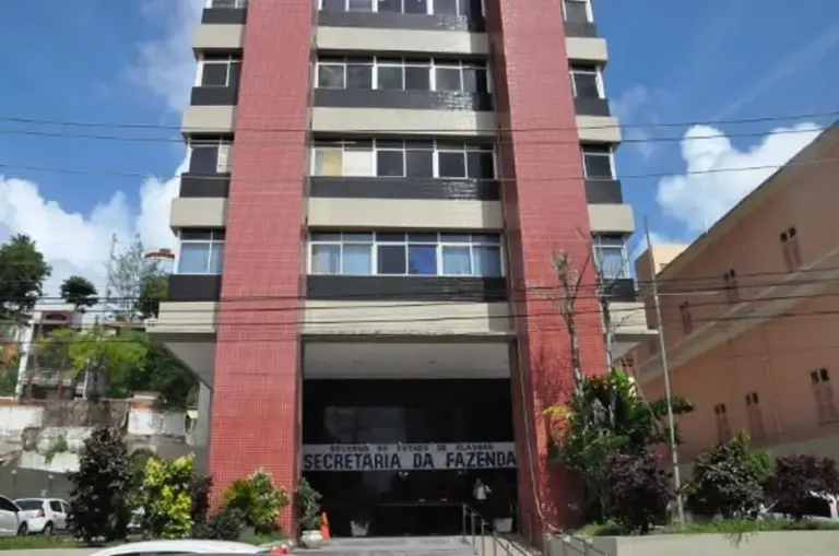Concurso SEFAZ AL avança após parecer favorável da PGE; edital pode ser publicado em breve