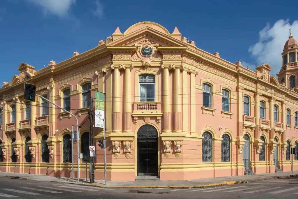 Fachada da Secretaria da Fazenda do Ceará (Sefaz CE)
