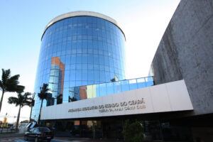Concurso ALECE Servidores: inscrições reabertas até 13/07 para 200 vagas + 400 CR