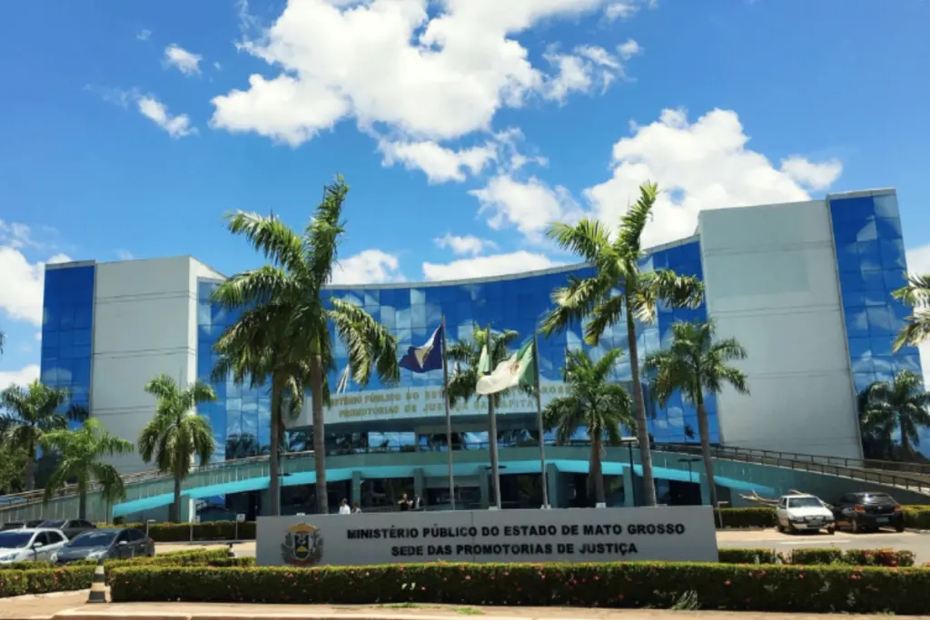 Fachada do MPMT