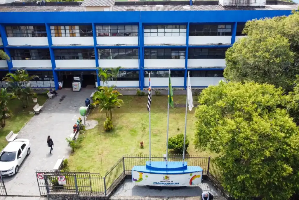 Fachada da Procuradoria-Geral do Município (PGM) de Itaquaquecetuba, em São Paulo