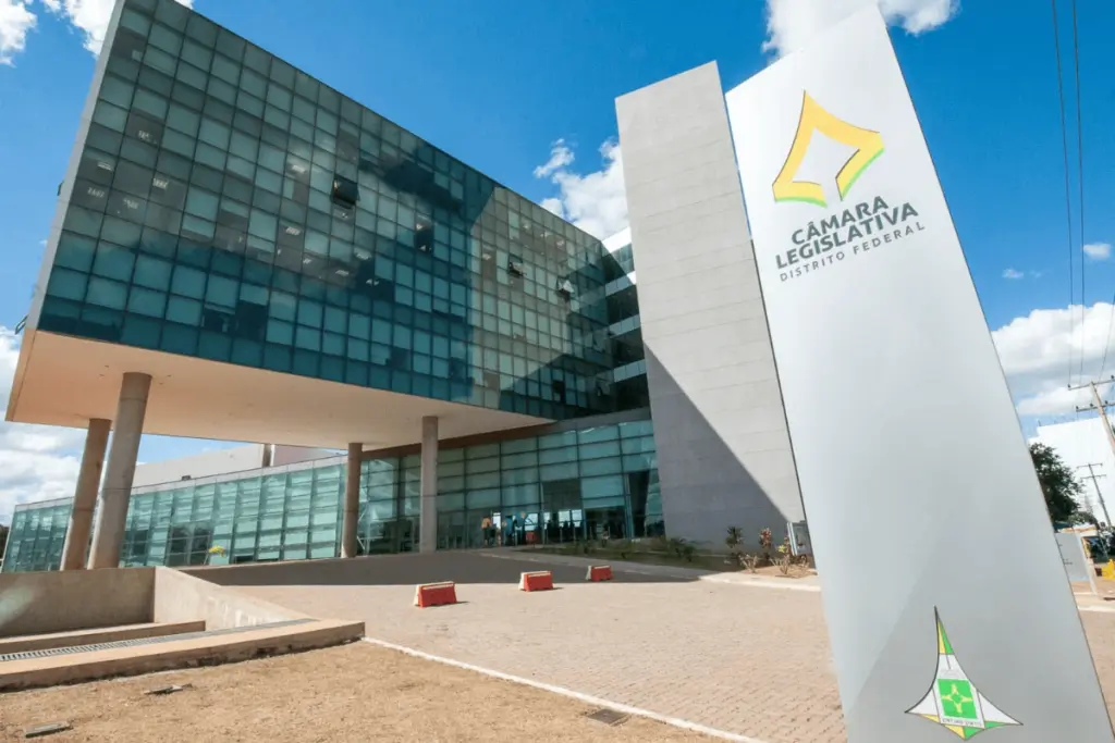 Fachada da Câmara Legislativa do DF