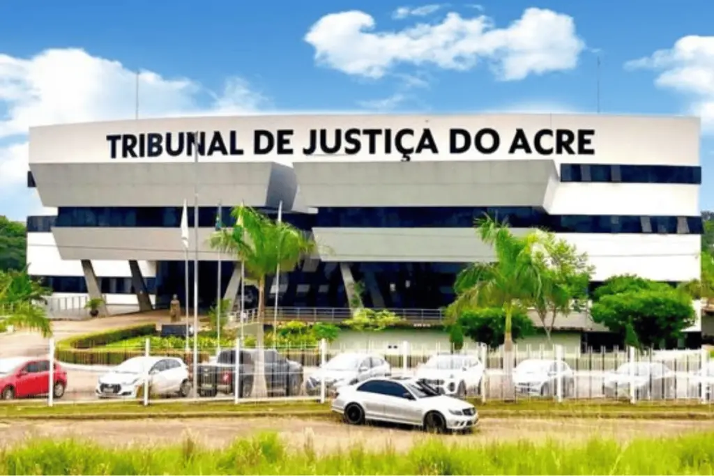 Fachada do TJAC