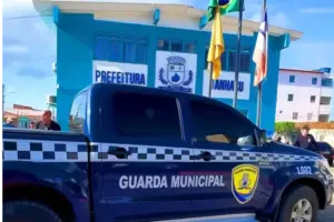 Prefeito de cidade da Bahia é criticado após criar equipe de segurança sem concurso público