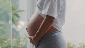 Concurso público: projeto de lei garante segunda chamada e participação remota para gestantes