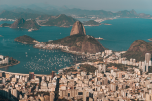 Concurso público: oportunidades na área jurídica para morar perto da praia